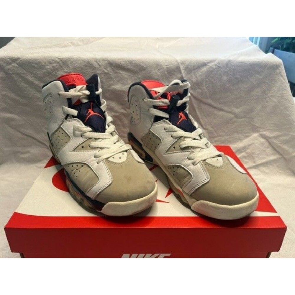Nike Air Jordan 6 Retro Tinker White Infrared Neutral Grey Size 6.5Y/ 8W